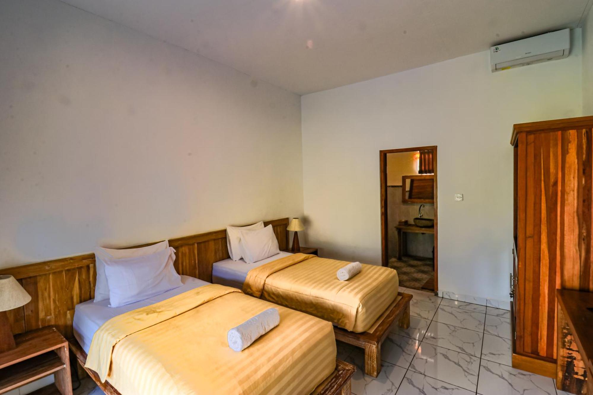Mina Taman liburan 3*