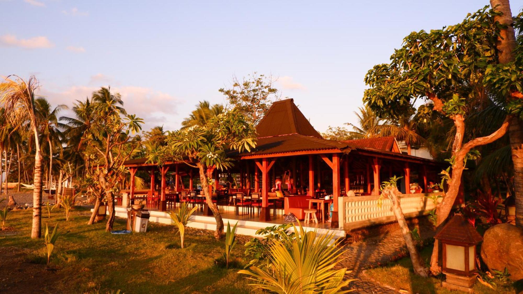 Mina Taman liburan